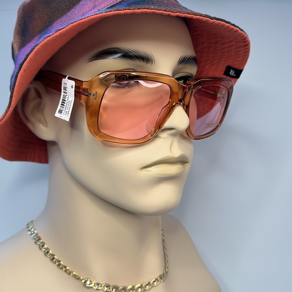 💯- Authentic- New - TOM FORD Bailey Sunglasses TF885 45Y - Picture 1 of 17